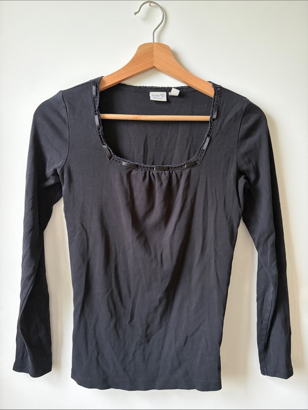 Esprit whimsigoth top with ribbon details